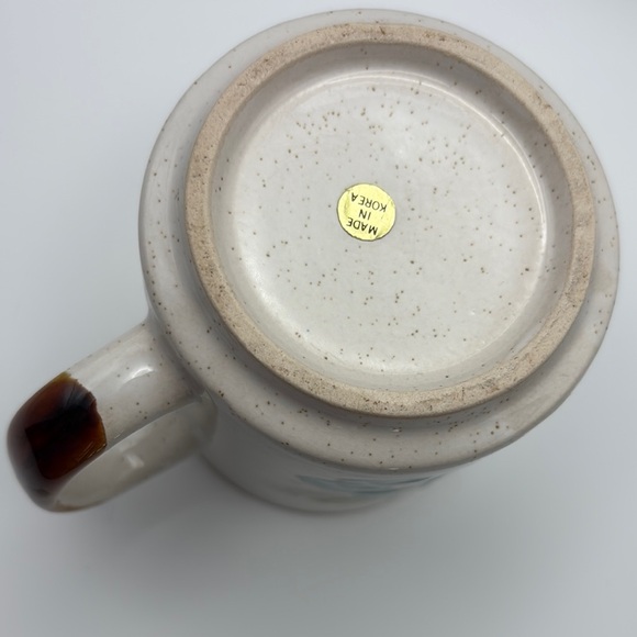 Vintage Blue Floral Ceramic Mug – Hand-Painted Stoneware – Speckled Farmhouse St - Picture 4 of 4